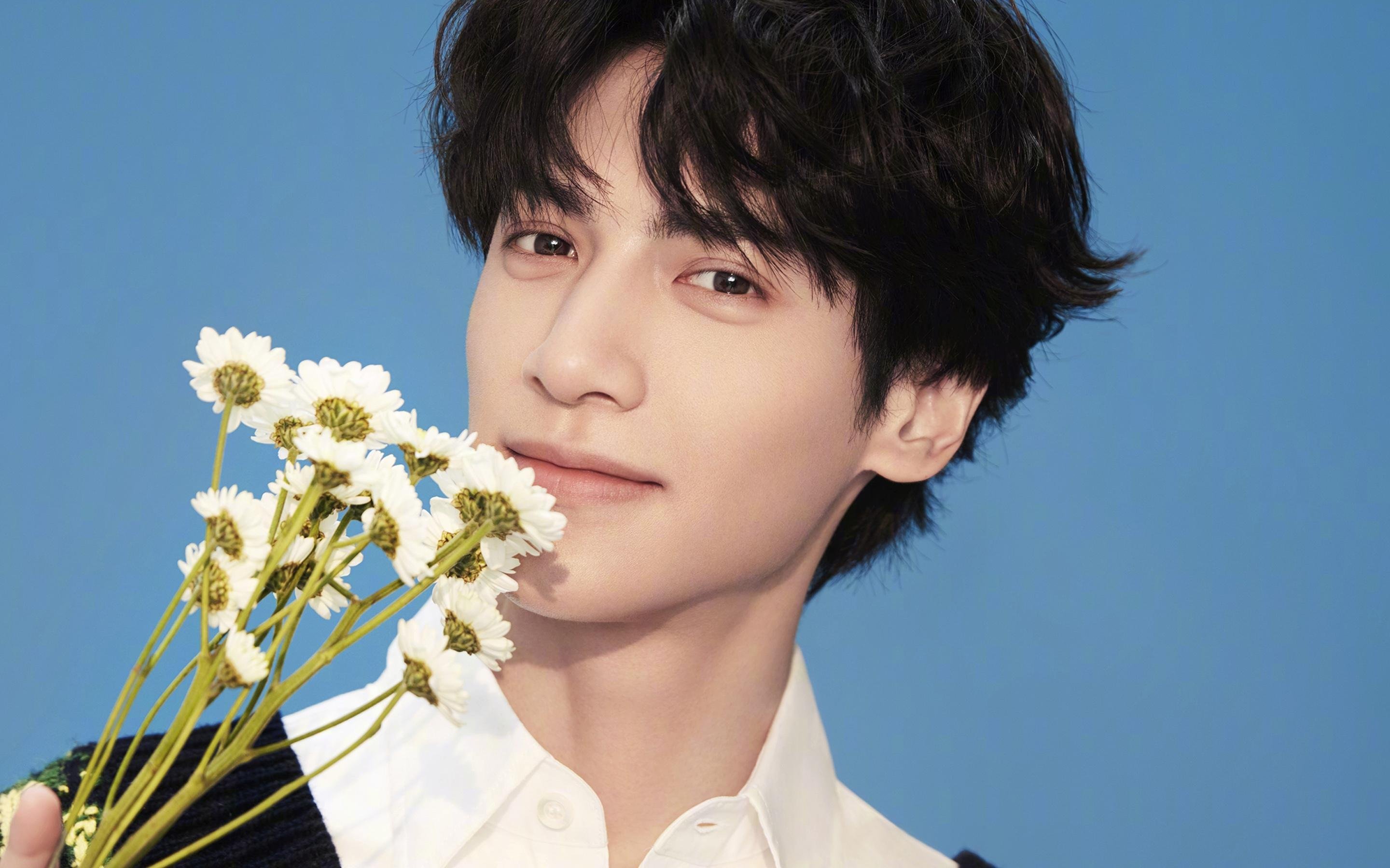 华体会手机网站-【运动员日常】顶尖运动员训练细节公开：攻防一体的秘密武器，运动员 训练