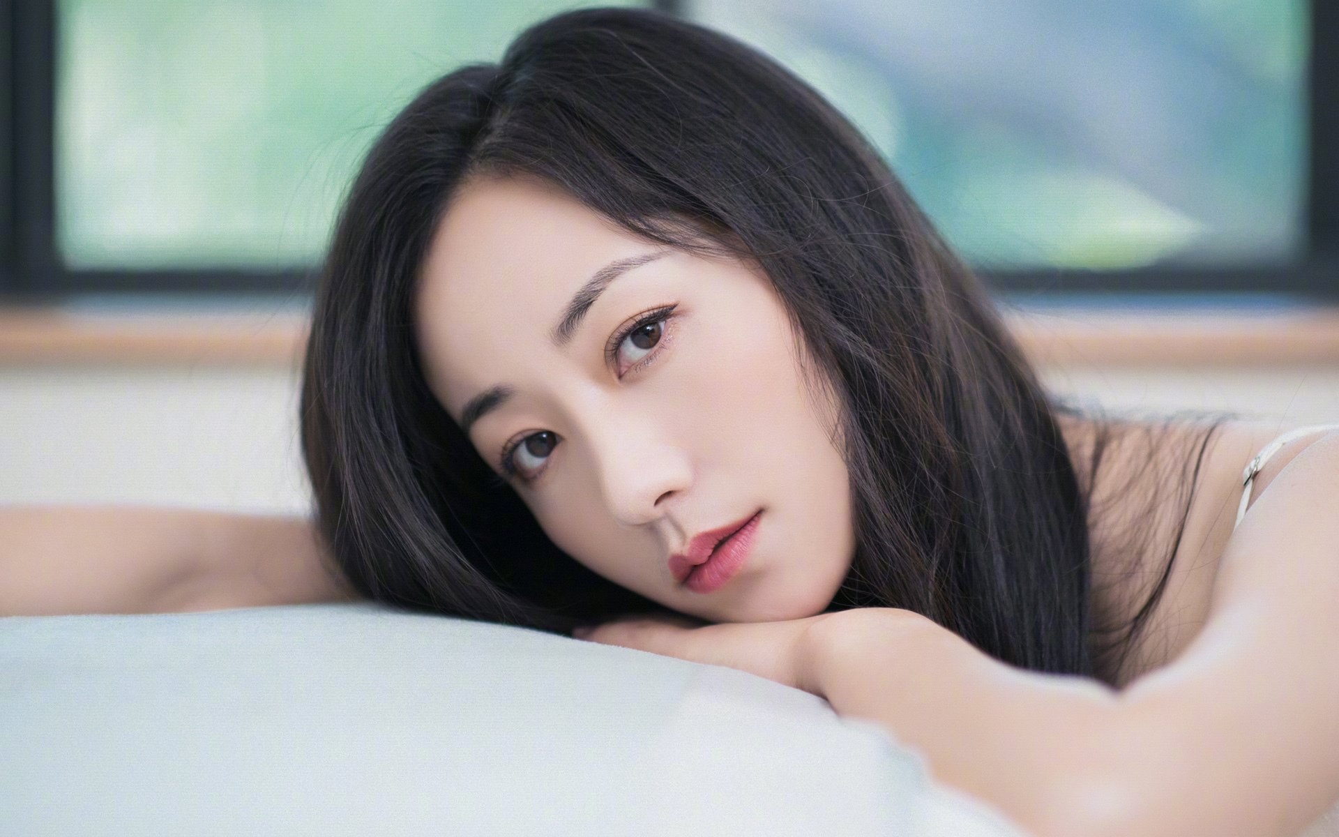 华体会app安装-乌拉圭队门将穆斯莱拉在巴黎奥运会上展现出高水平的扑救能力，乌拉圭何塞穆希卡