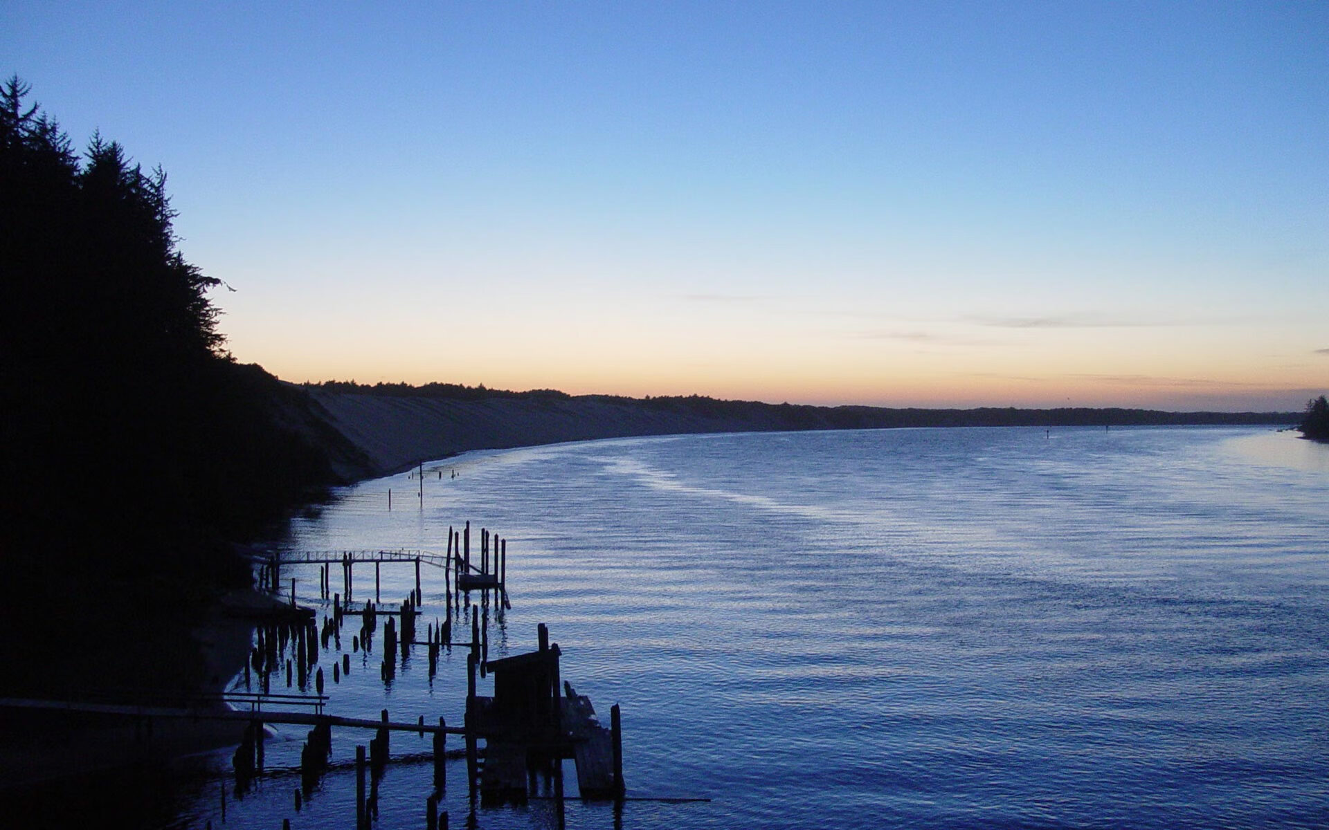 华体会app安装-掘金翻盘步行者，系列赛焦点战中约基奇双手暴扣点燃全场，掘金队约基奇之前的中锋